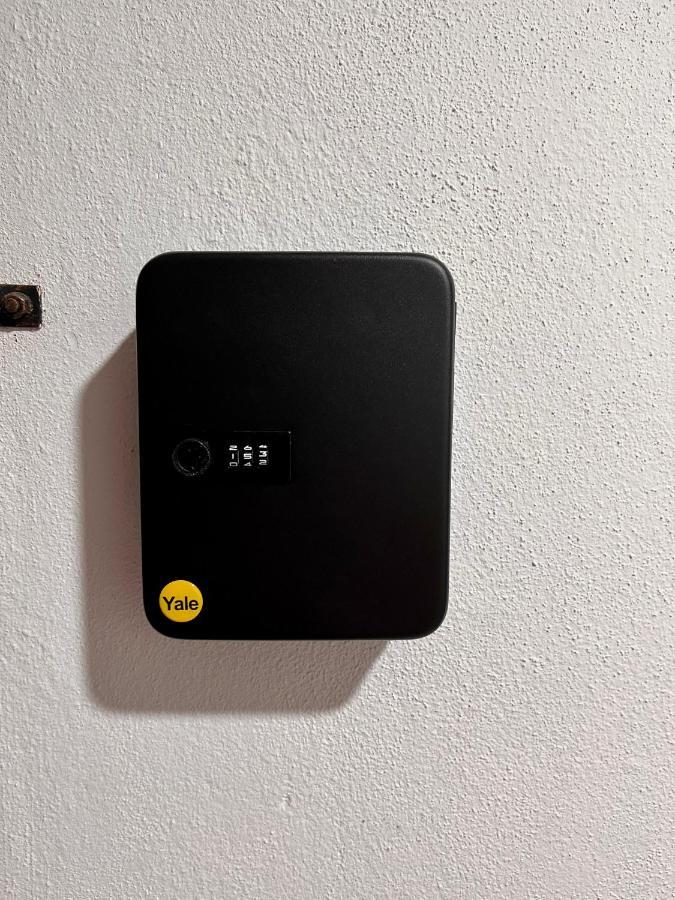 Tropika Homestay Bangi With 3 Bedrooms Kajang Zewnętrze zdjęcie